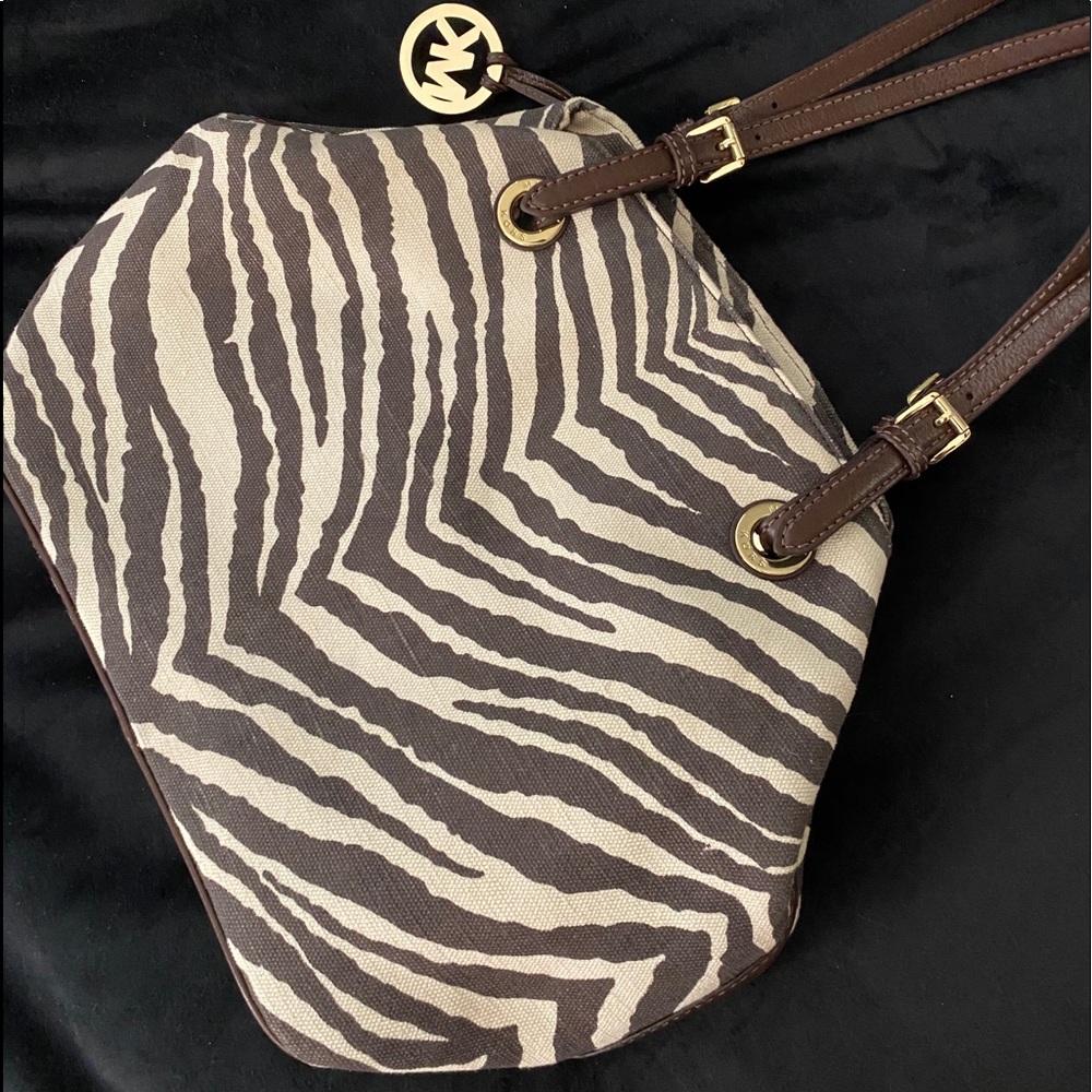 Handbag - Picture 3 of 3